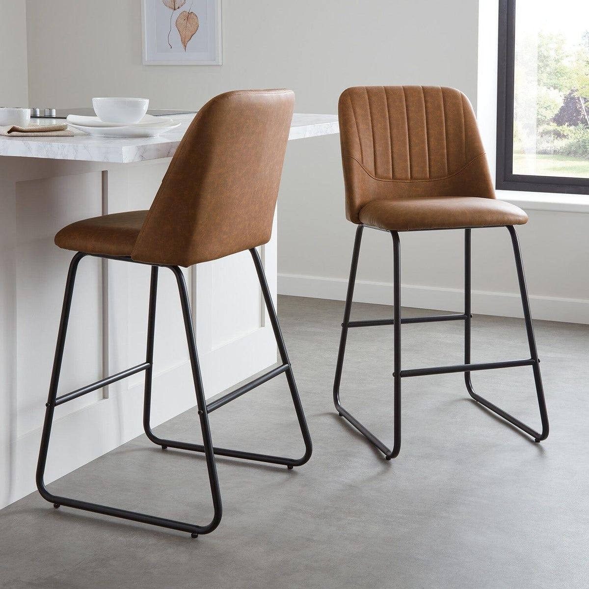 OUTLET - Sheffield Bar Stool - Tan