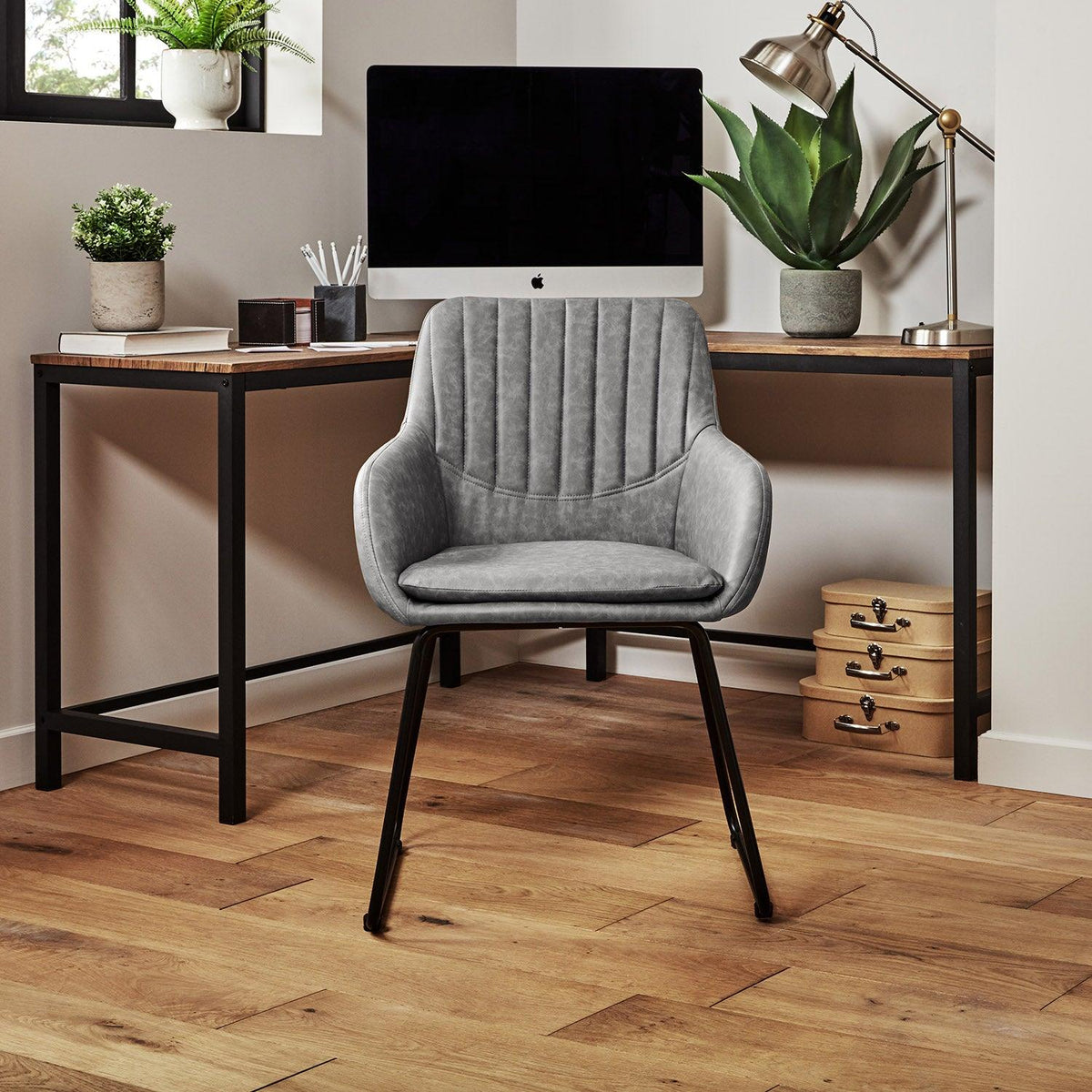 OUTLET - Sheffield Office Faux Leather Chair - Grey with Black Legs
