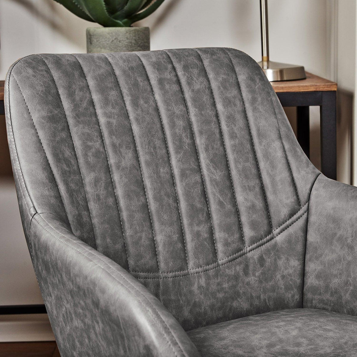 OUTLET - Sheffield Office Faux Leather Chair - Grey with Black Legs