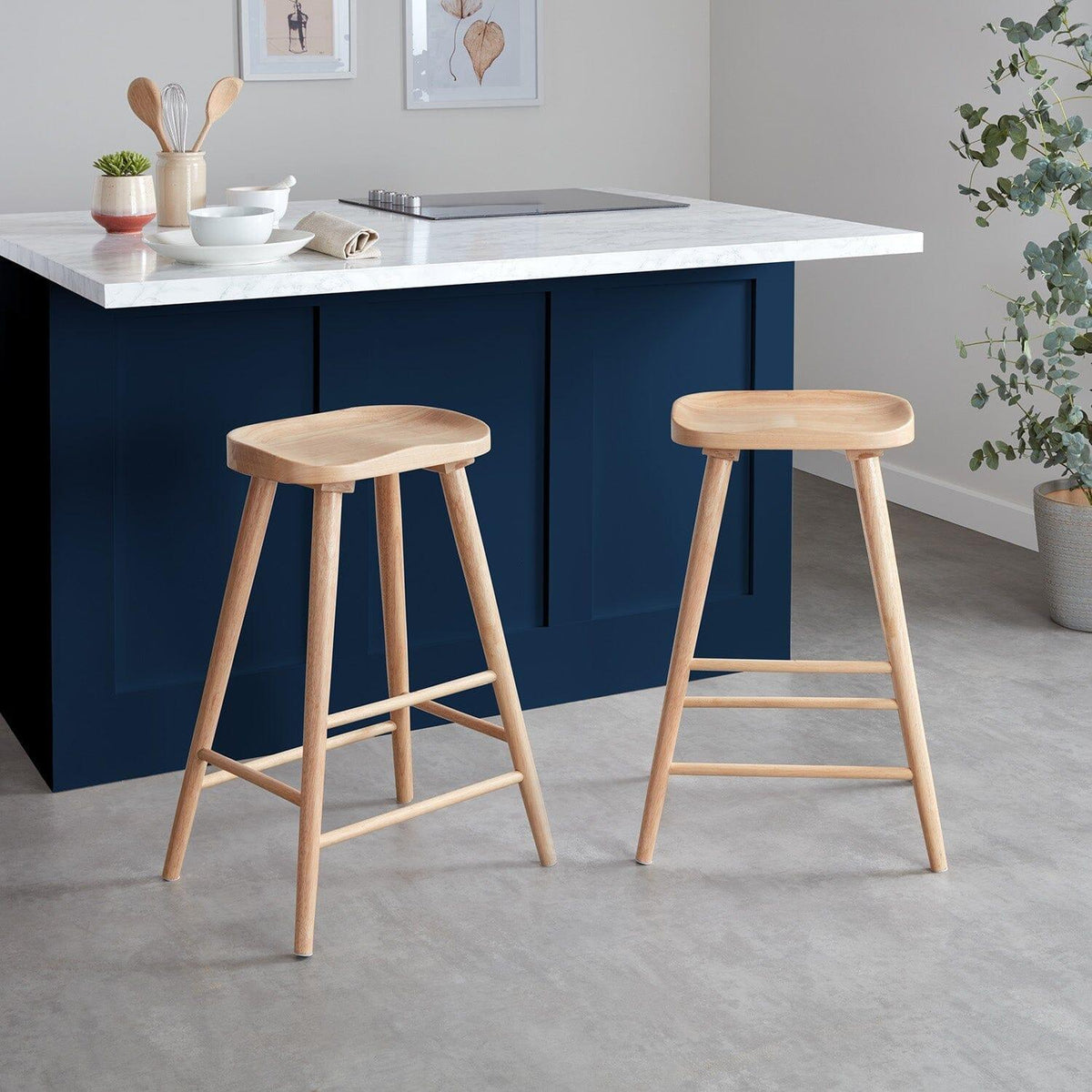 OUTLET - Silvester Classic Bar Stool
