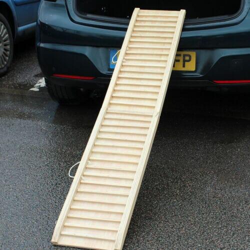 Outlet - Wooden Dog Ramp