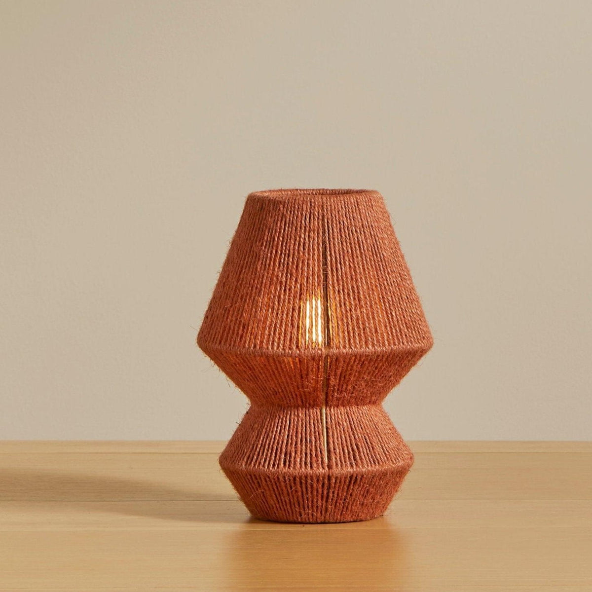 Outlet - Sirana Small Burnt Orange Jute Table Lamp