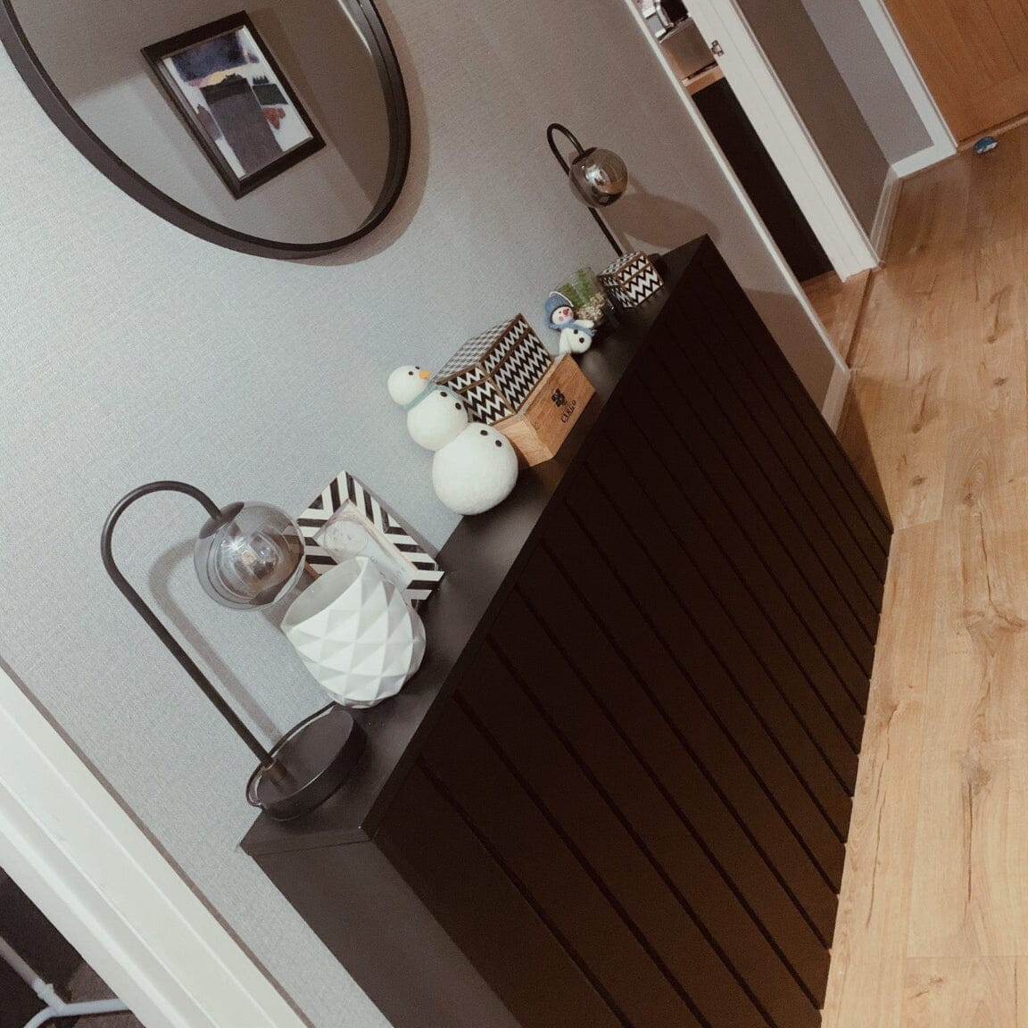Willow Medium Radiator Cover - Black Oak