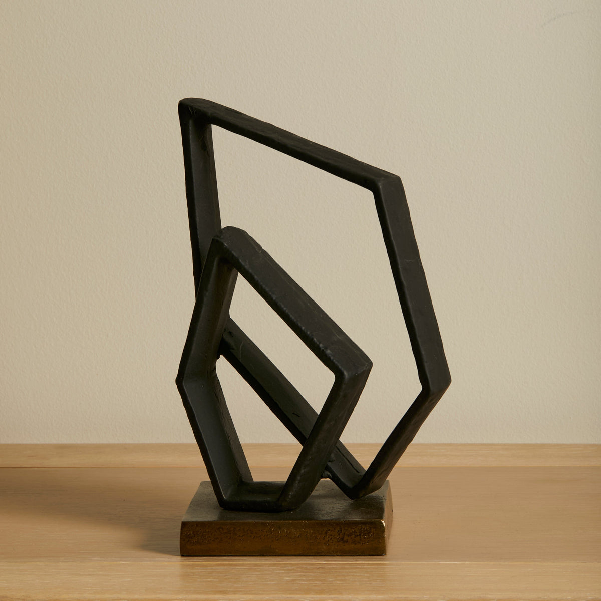 Outlet - Harbridge Metal Abstract Ornament Black - 22cm