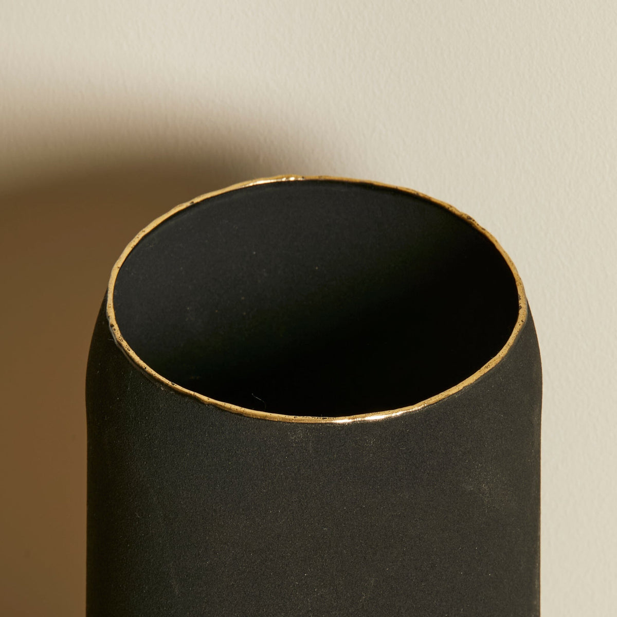 Chaldon 22cm Metal Vase - Black