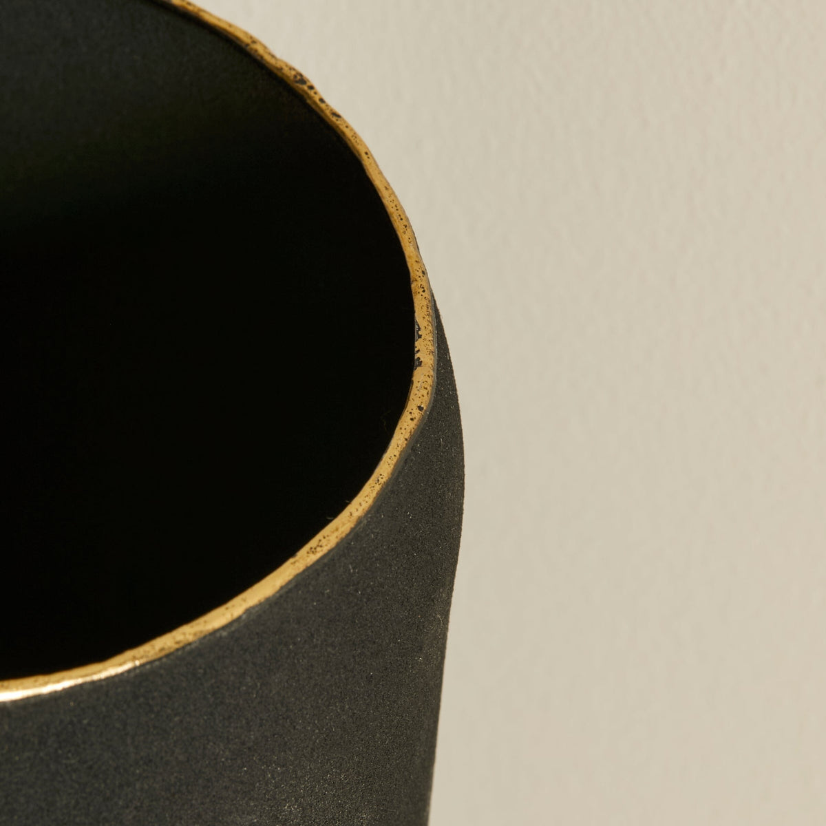 Chaldon 22cm Metal Vase - Black
