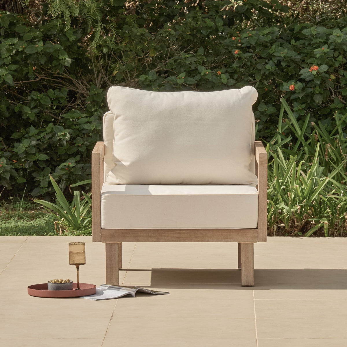 Akira 5 Seater Wooden Garden Set with Coffee Table