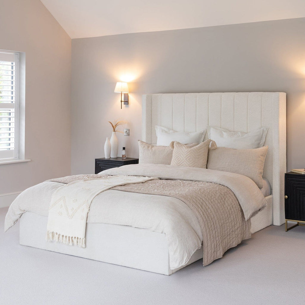 Outlet - Alice King Ottoman Bed - Boucle