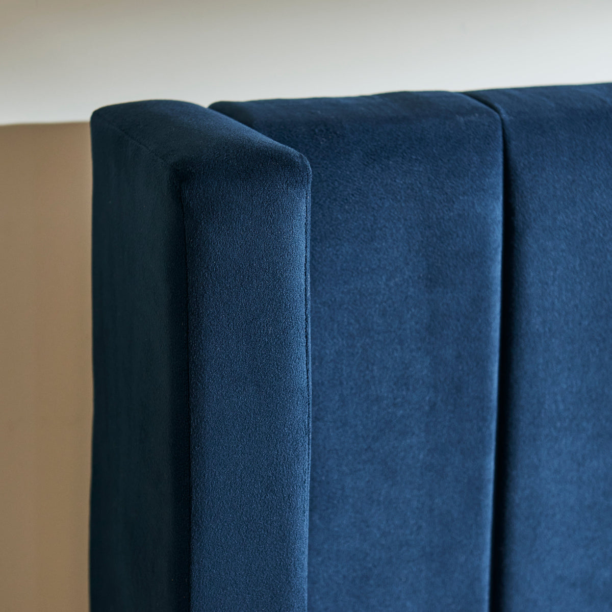 Outlet - Alice King Ottoman Bed - Ink