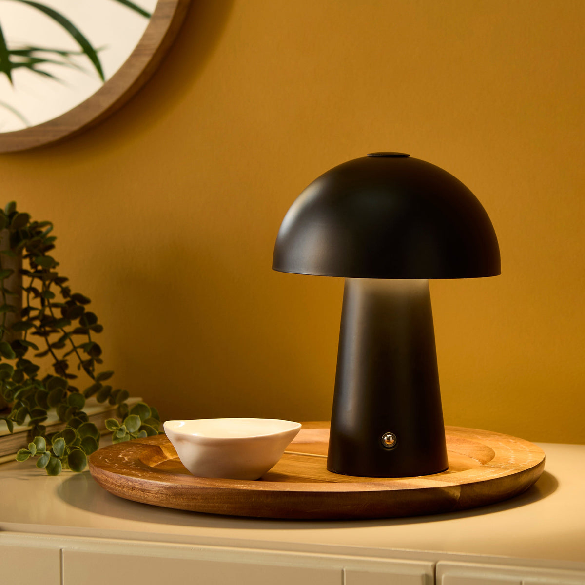 Brockhill Rechargeable Lamp - Black