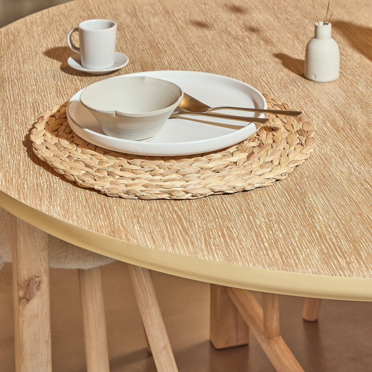 Carter Whitewash Round Dining Table with 4 Freya Boucle Dining Chairs with Whitewash Legs