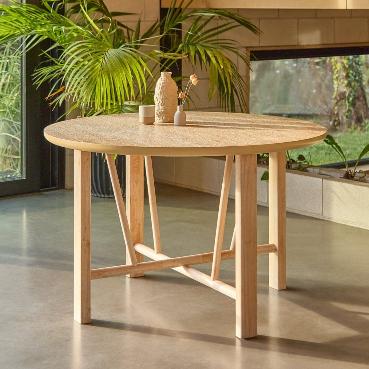 Carter Whitewash Round Dining Table with 4 Freya Boucle Dining Chairs with Whitewash Legs