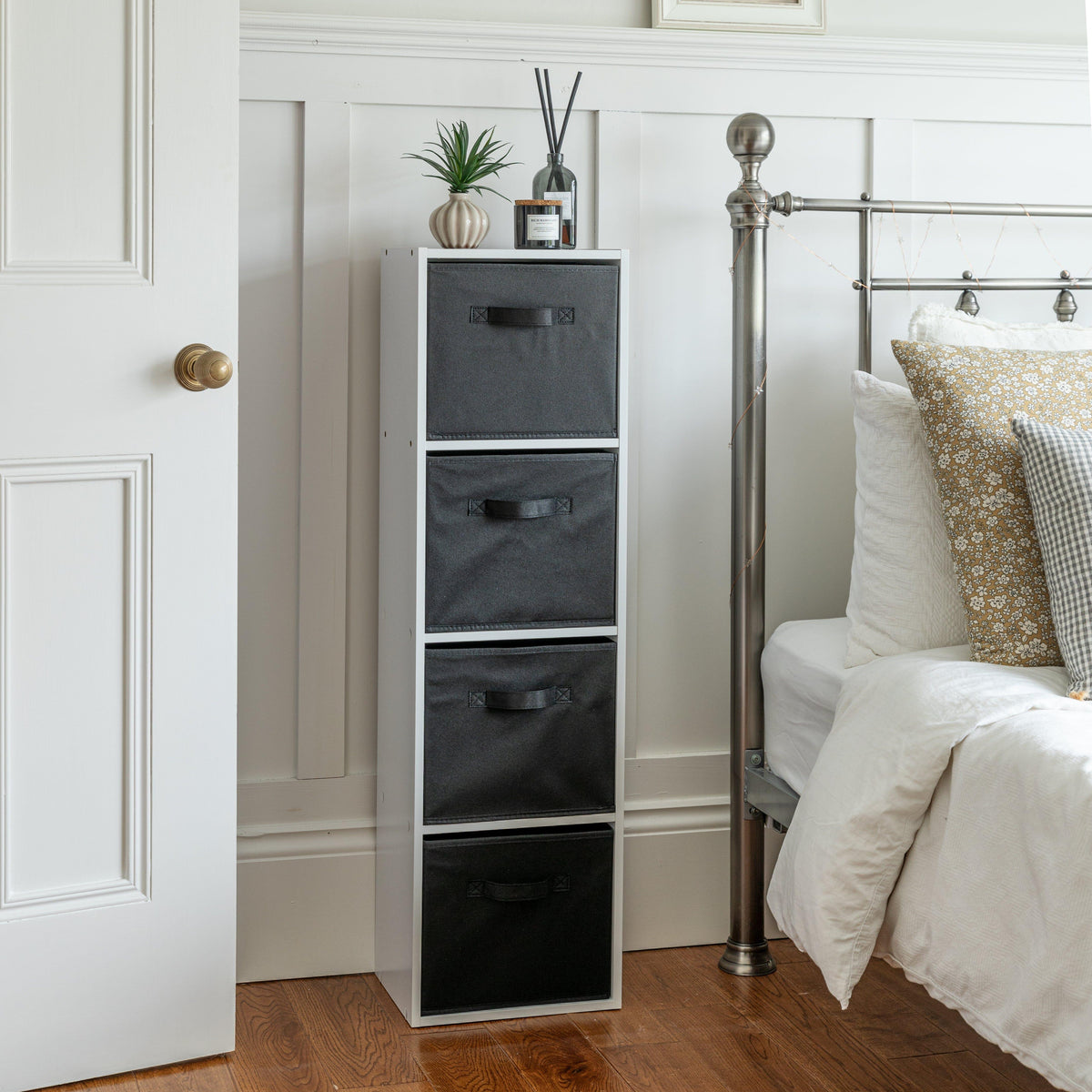 Cara 4 Tier Storage Unit / Chalk White Bookcase with Black Boxes