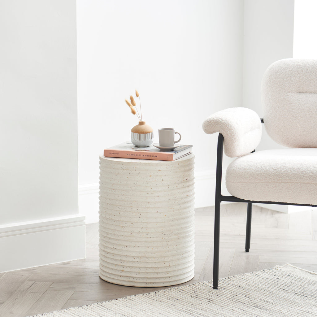Outlet - Carlotta Pearl Terrazzo Round Concrete Side Table