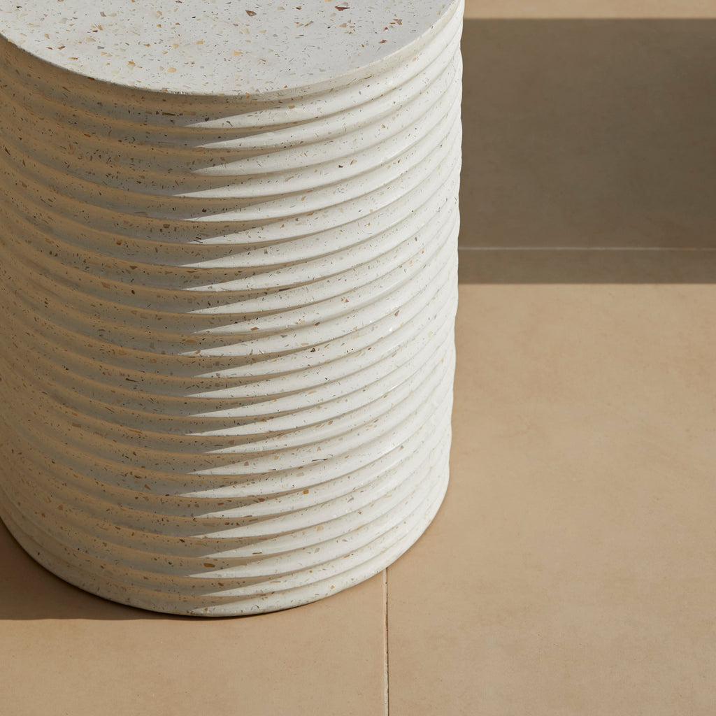 Outlet - Carlotta Pearl Terrazzo Round Concrete Side Table