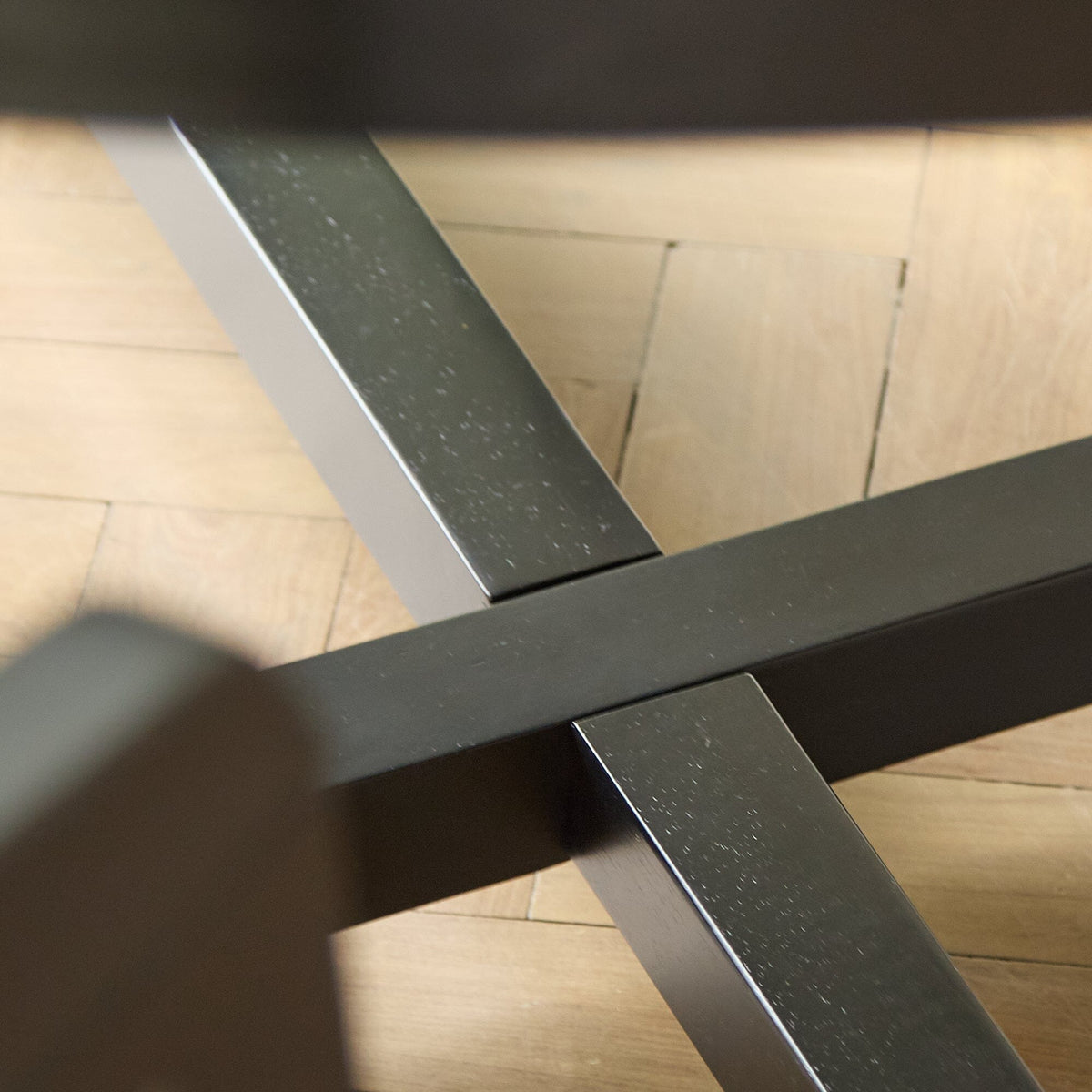 Outlet - Charlotte Black Oak Round Dining Table