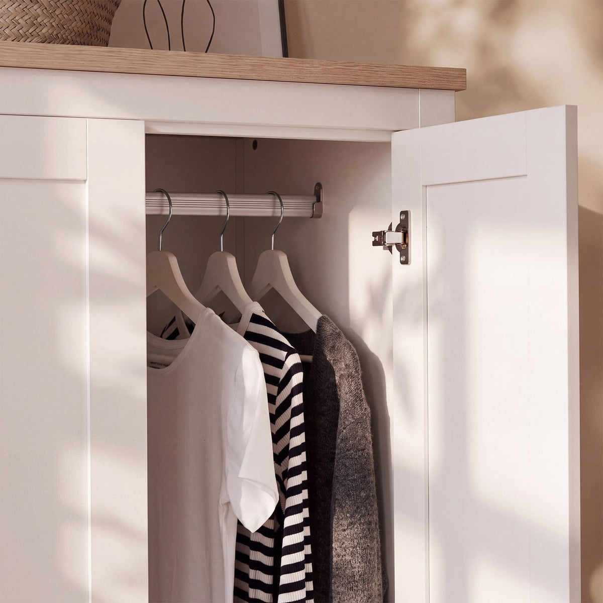 OUTLET - Bampton Double Wardrobe - Alabaster White