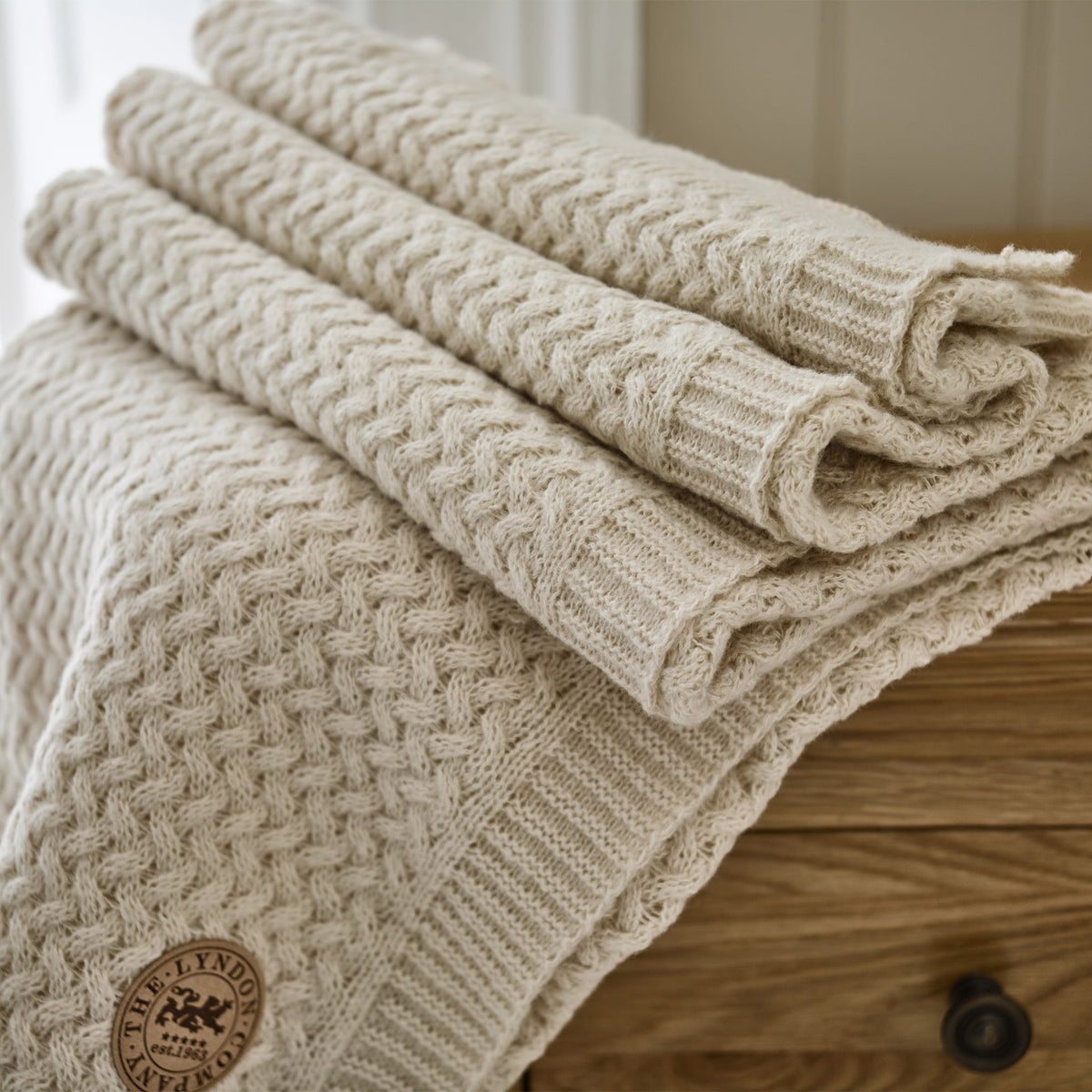 Cadenza Knitted Throw