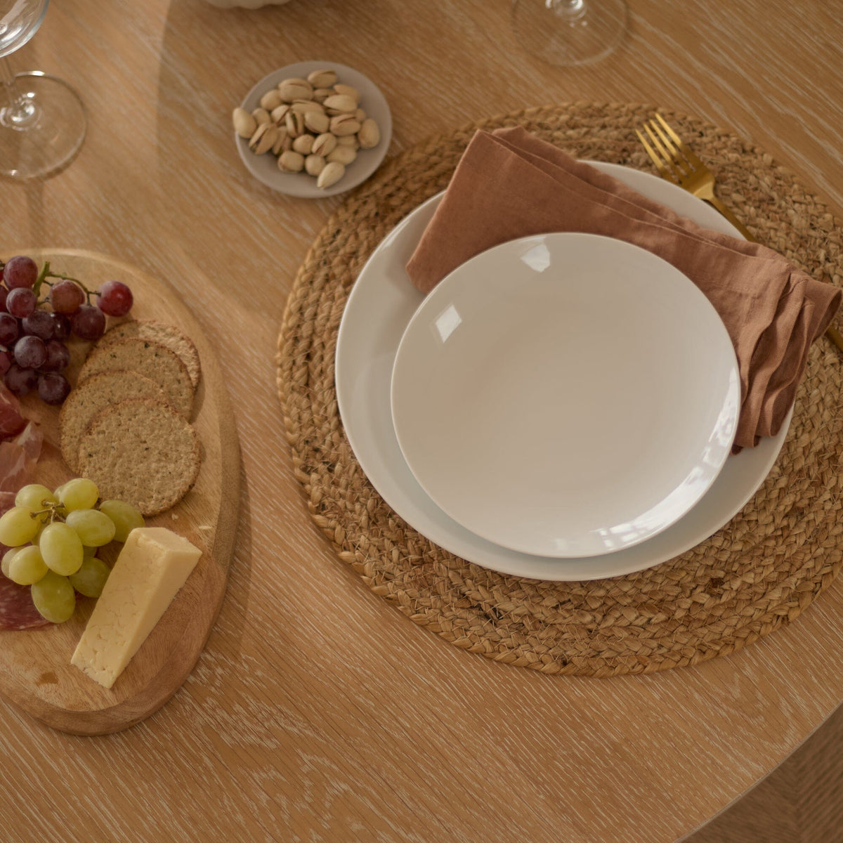 Farren Whitewash Oval Dining Table Set - 6 Seater - Faye Dining Chairs - Whitewash Oak Legs