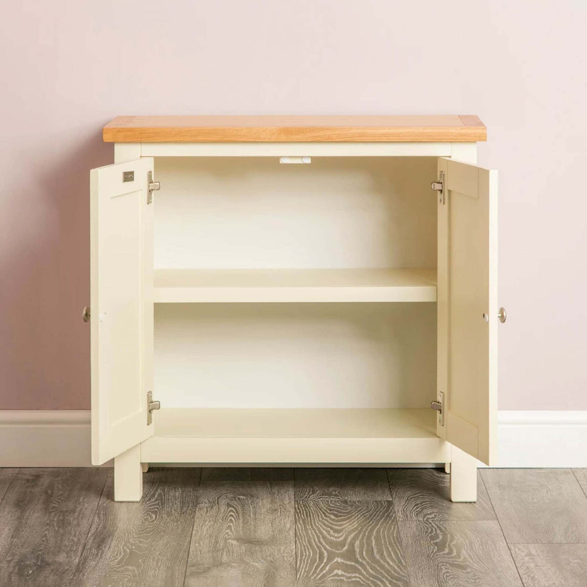 Farro Cupboard