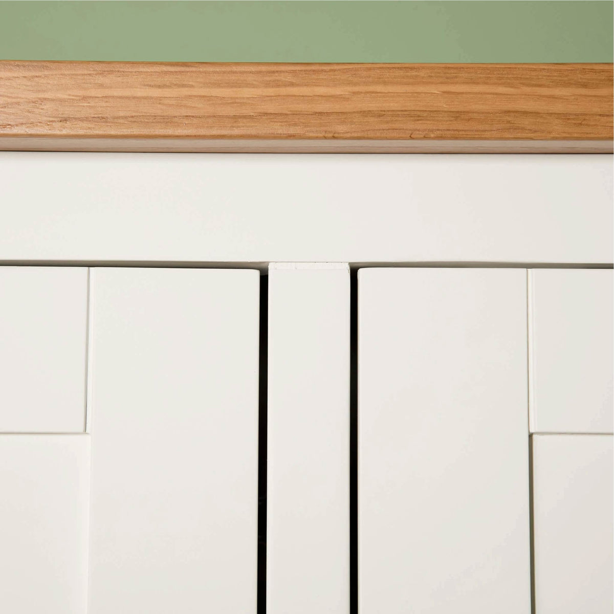 Farro Triple Wardrobe with Drawers