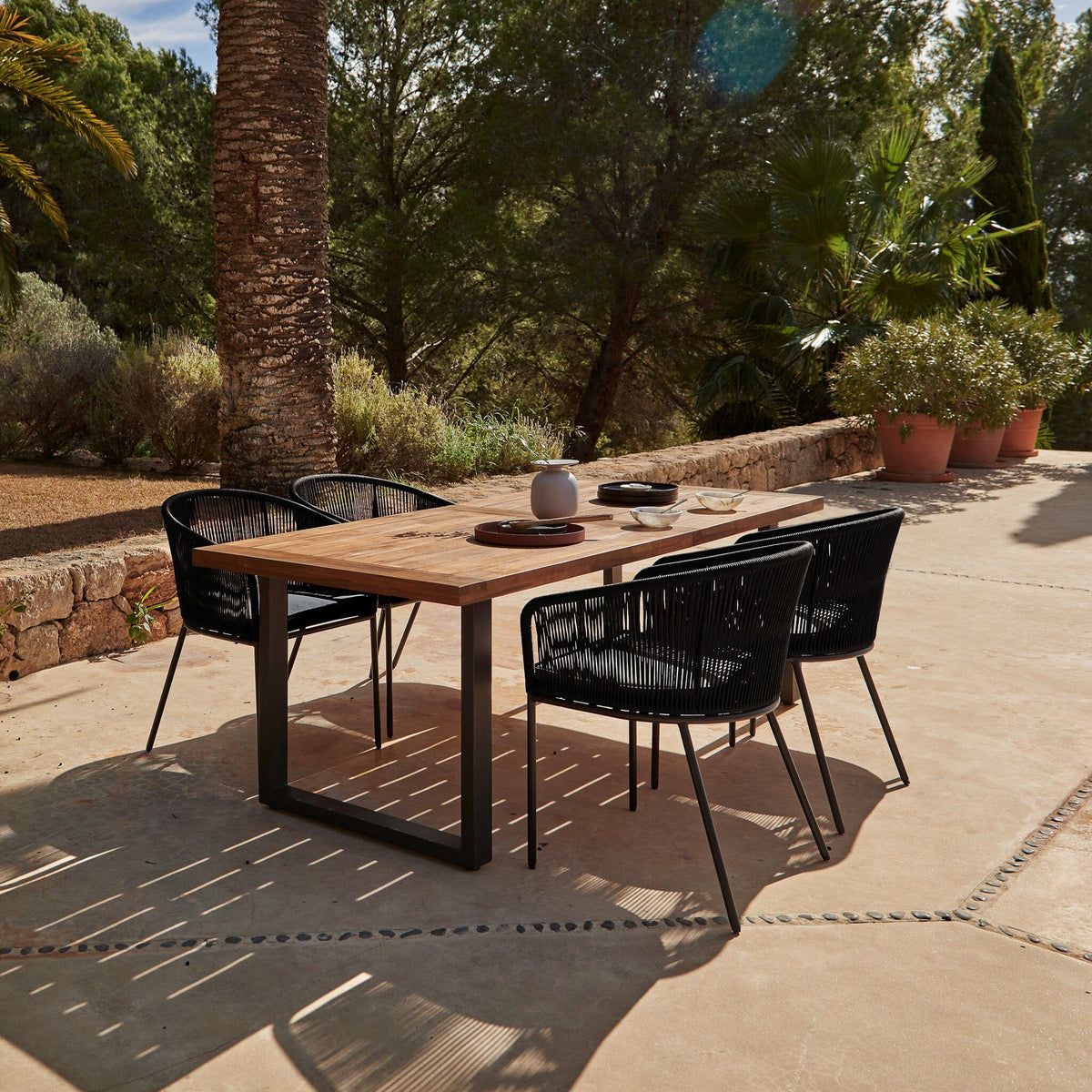 Hali 4 Seater Outdoor Dining Set with Hali Black Chairs - 175cm
