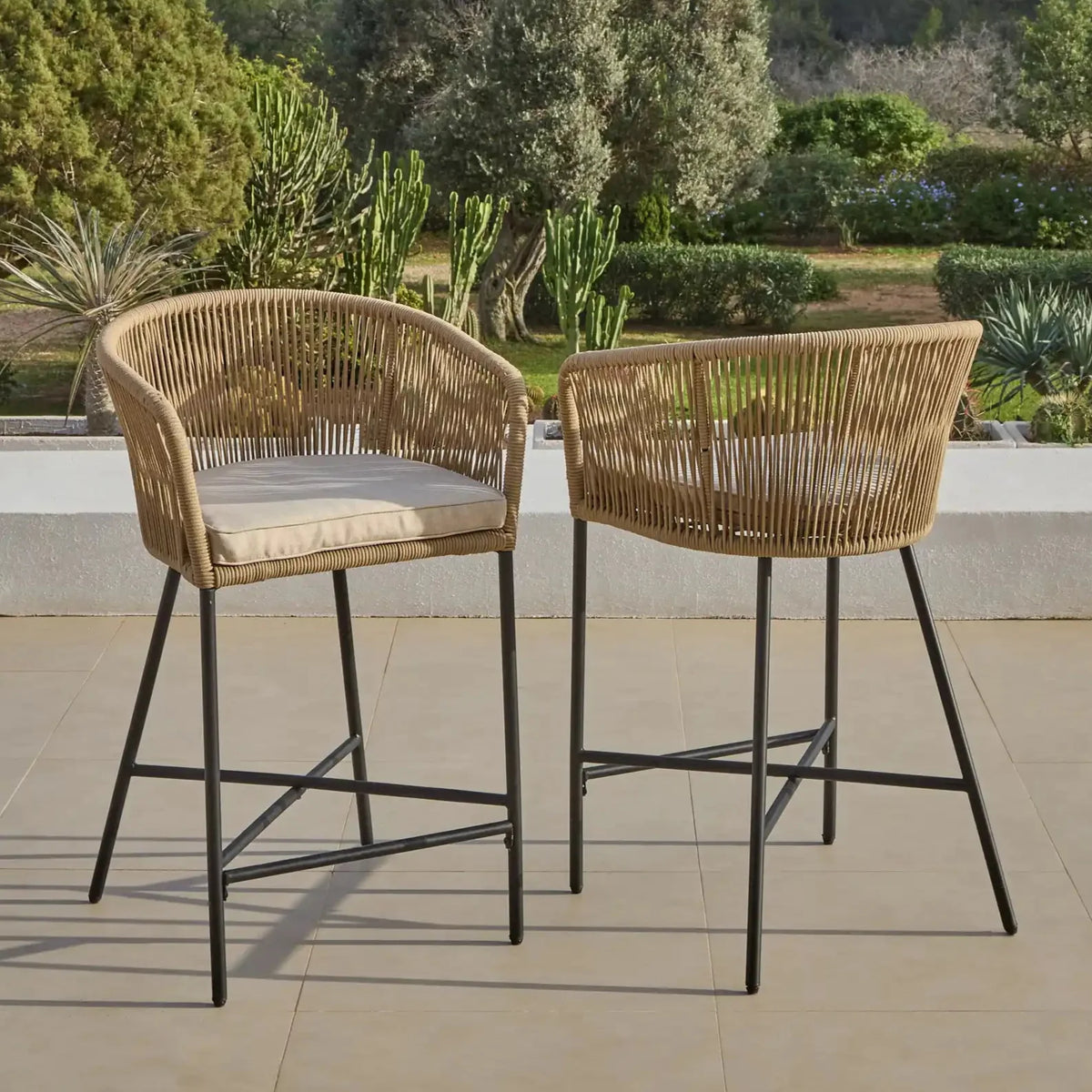 Hali Natural Rope Garden Bar Stool with Cushion