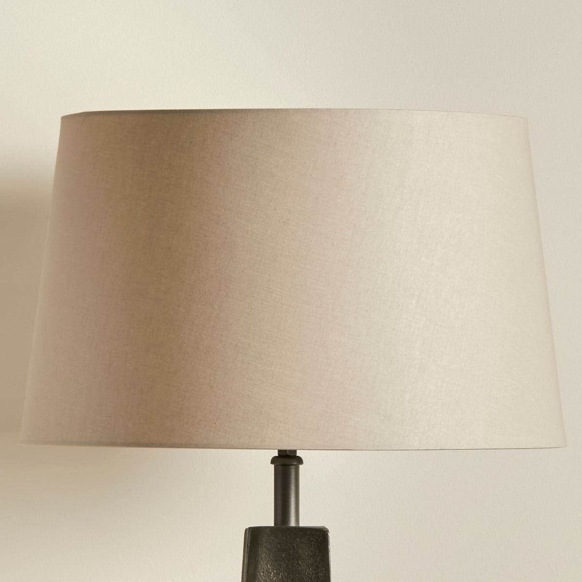 Outlet - Helland 47cm Metal Lamp Base - Bronze