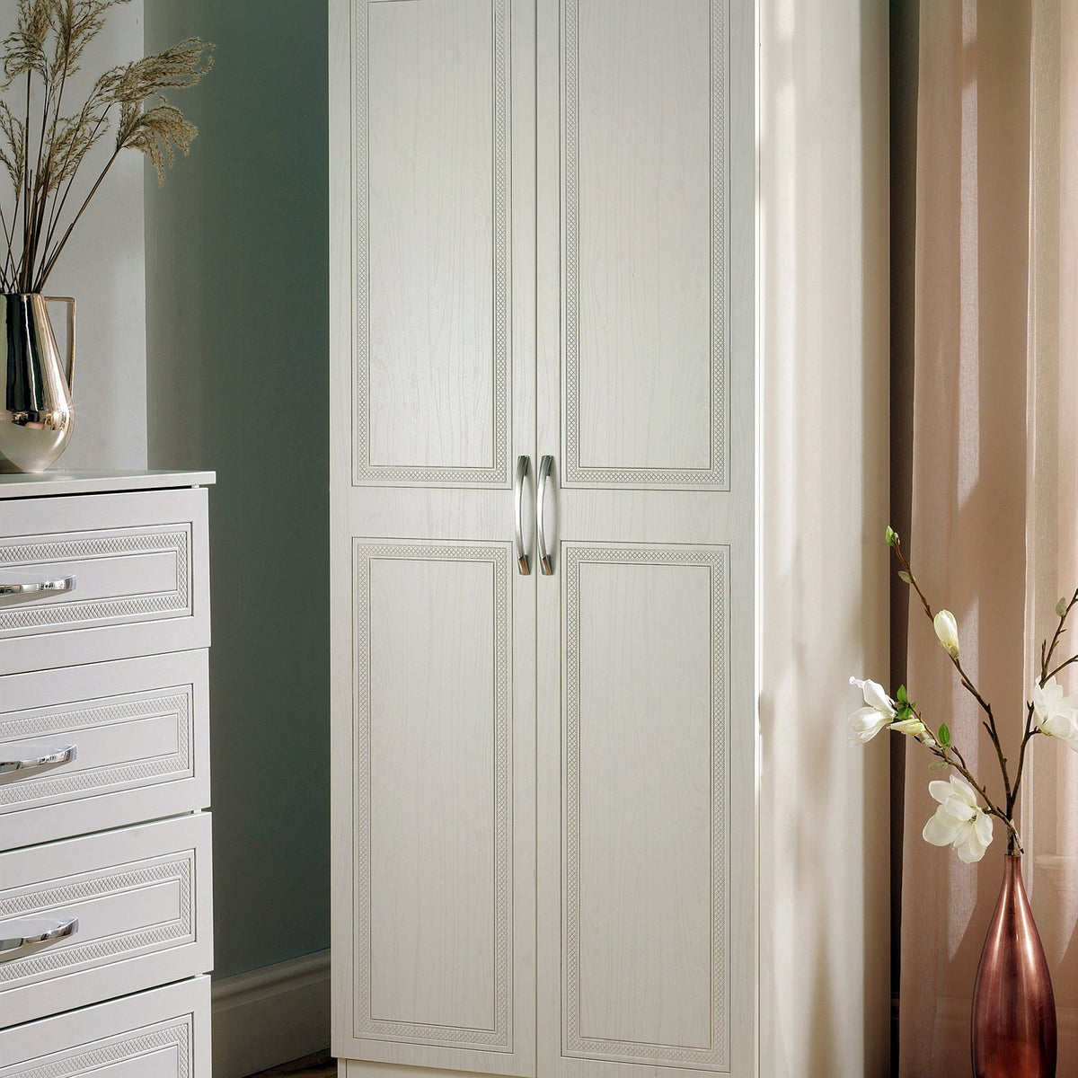 Killgarth White 2 Door Wardrobe