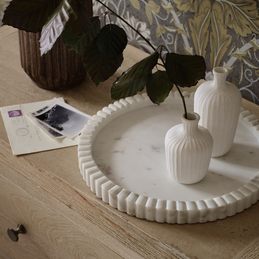 Tiree 30cm Round Tray - White Marble