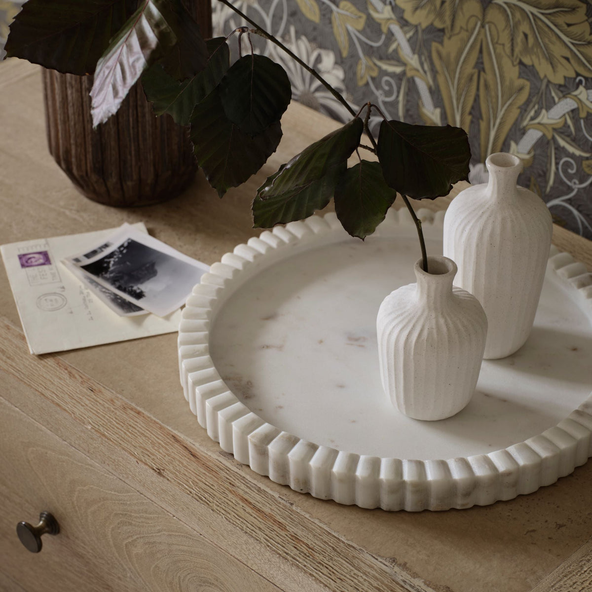 Tiree 30cm Round Tray - White Marble