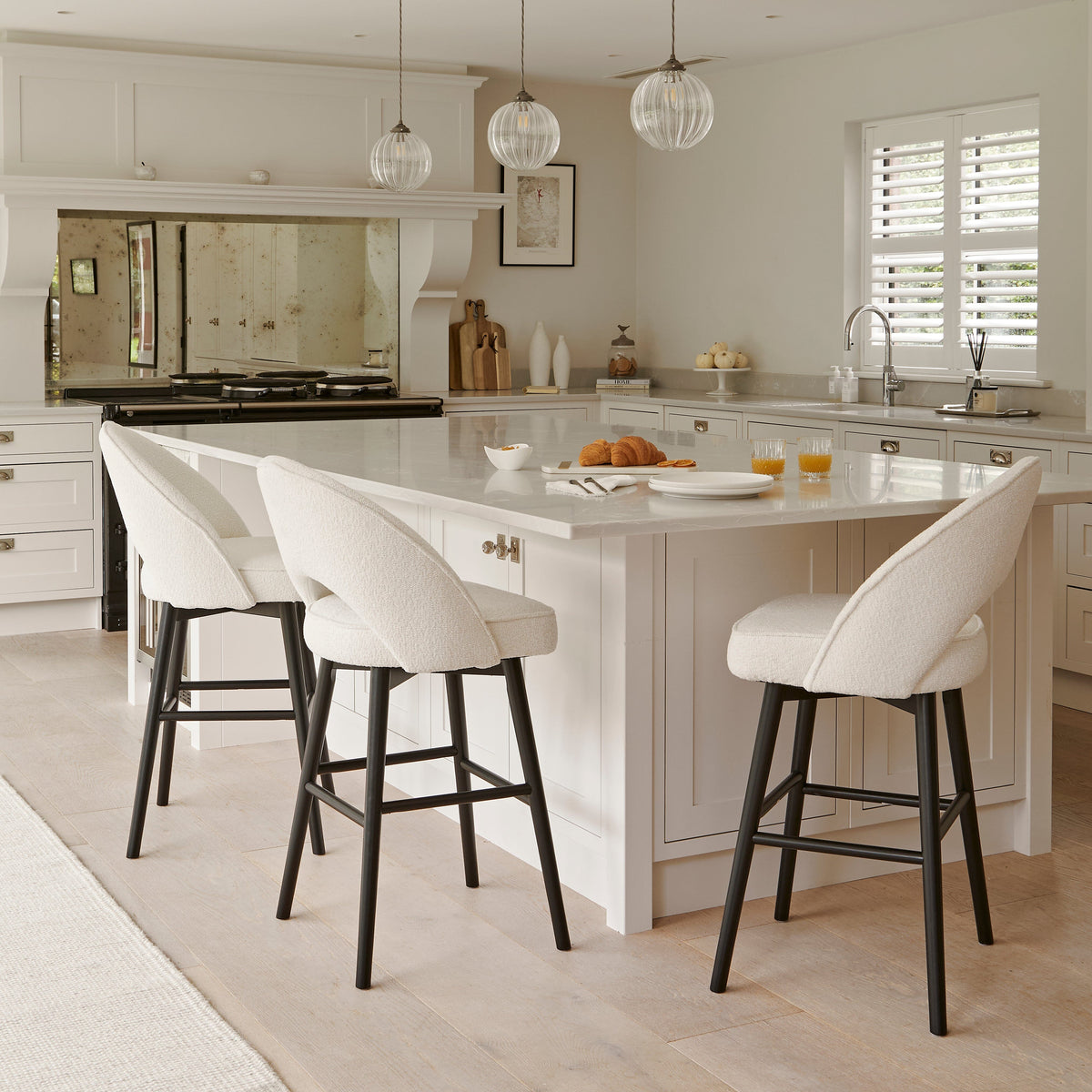 Marilyn Boucle Bar Stool - Black Legs