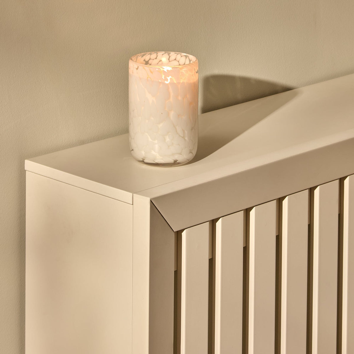 Merida Medium Radiator Cover - Oatmeal