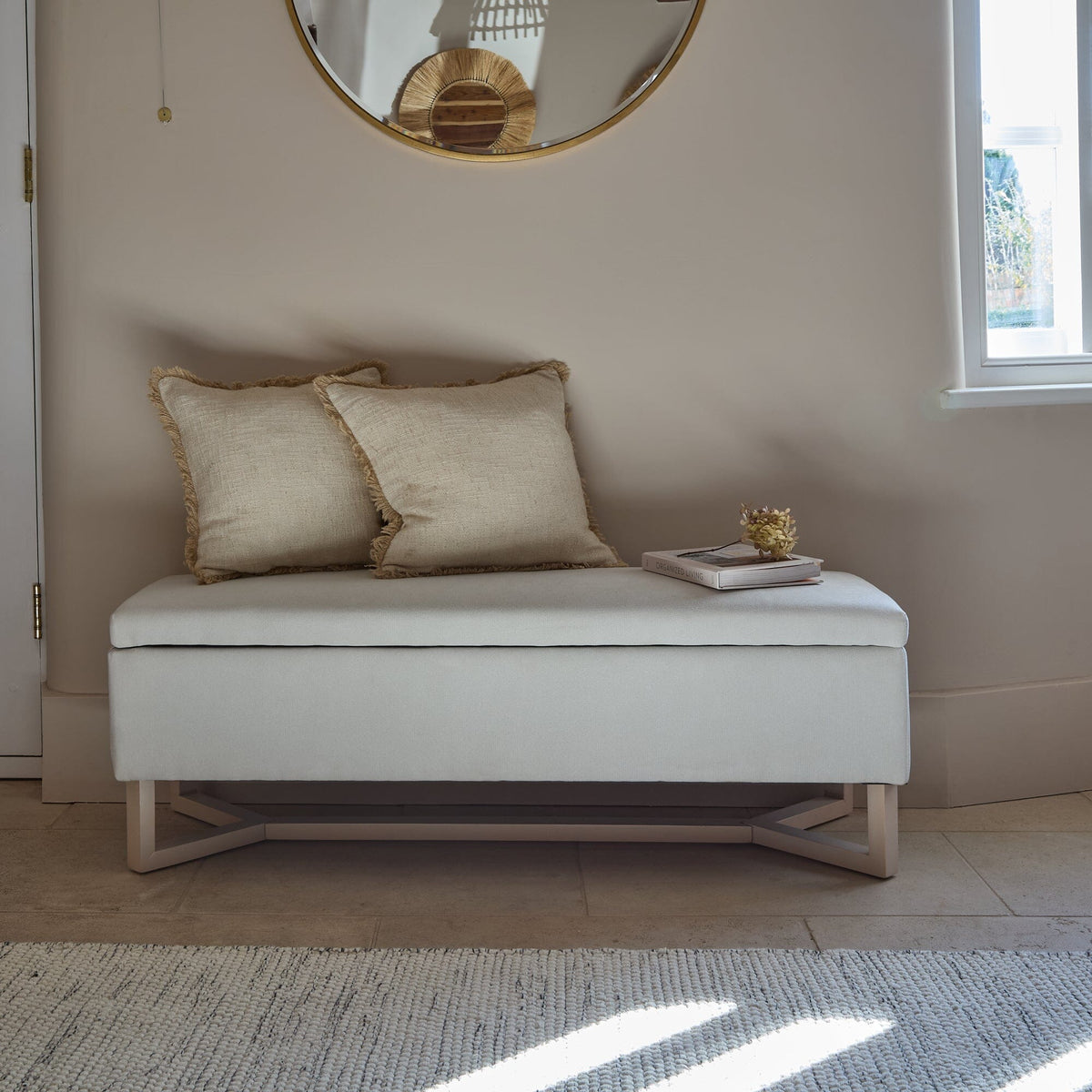 Outlet - Norah Storage Ottoman - Ivory