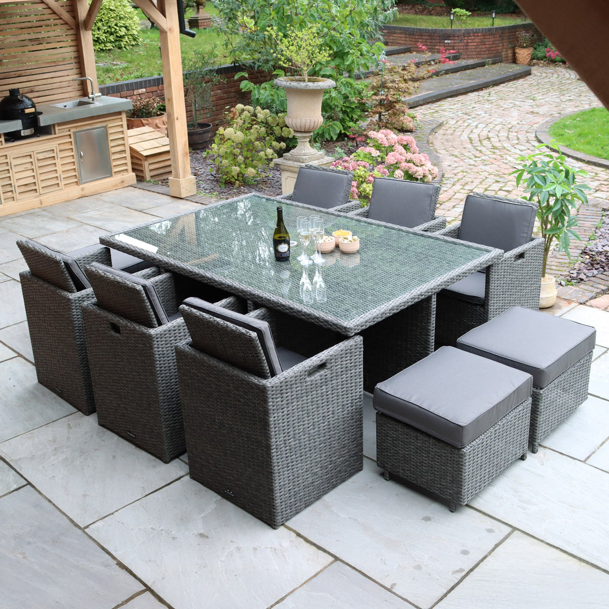 Paris 10 Seat Lux Rattan Cube Set