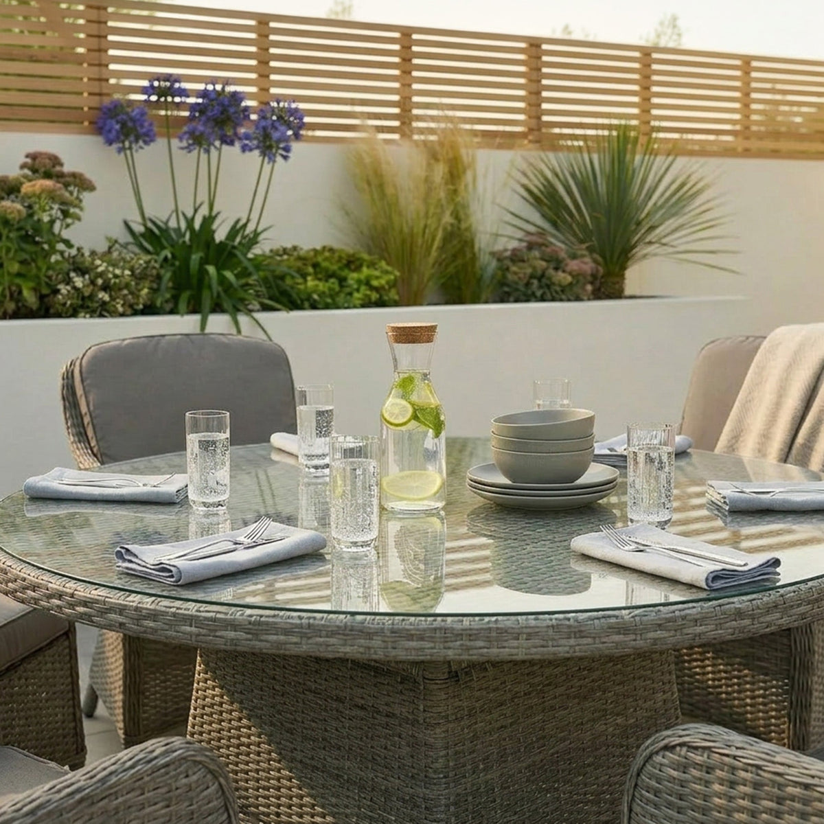 Paris 6 Seat 140cm Lux Rattan Dining Set