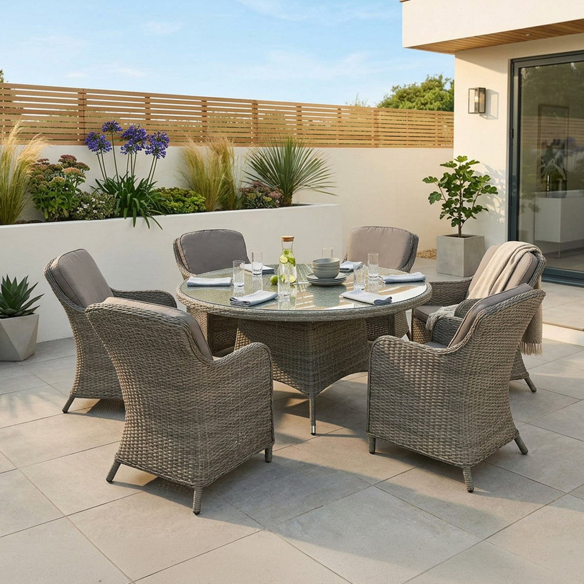 Paris 6 Seat 140cm Lux Rattan Dining Set