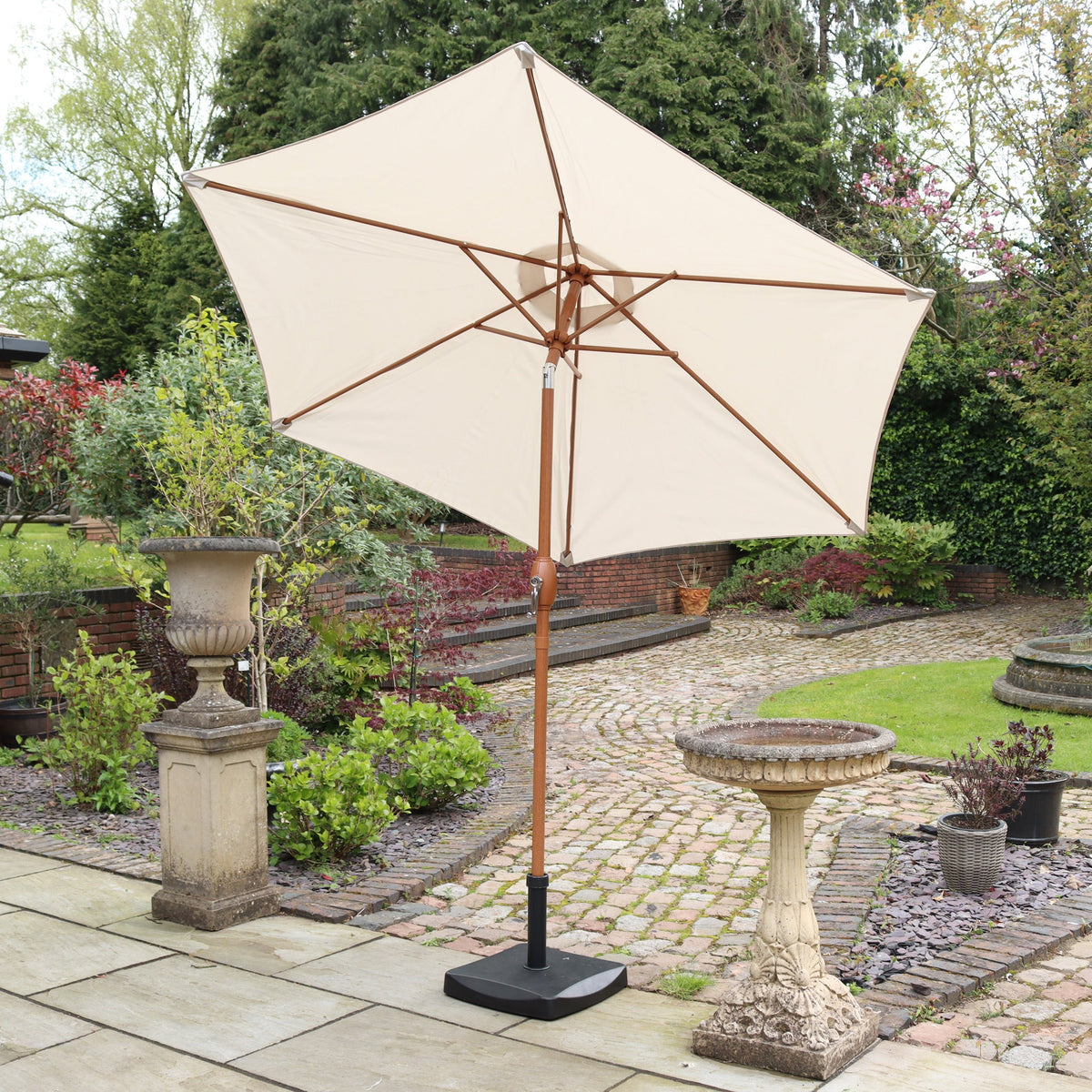 2.5m Wood-Look Aluminium Parasol