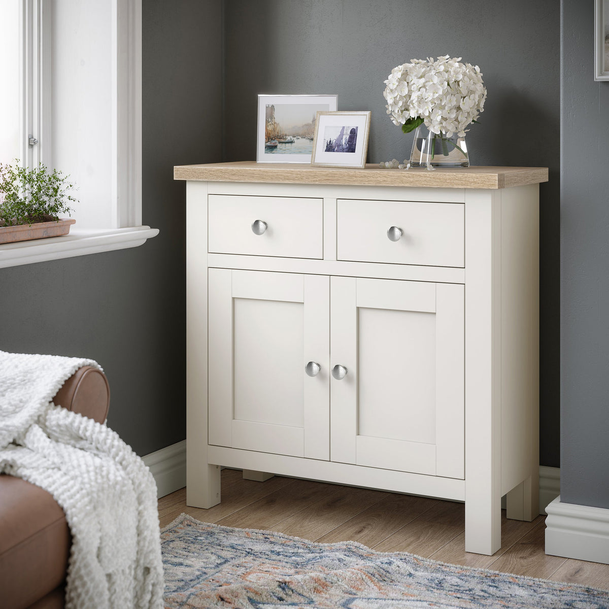 Farro Mini Sideboard
