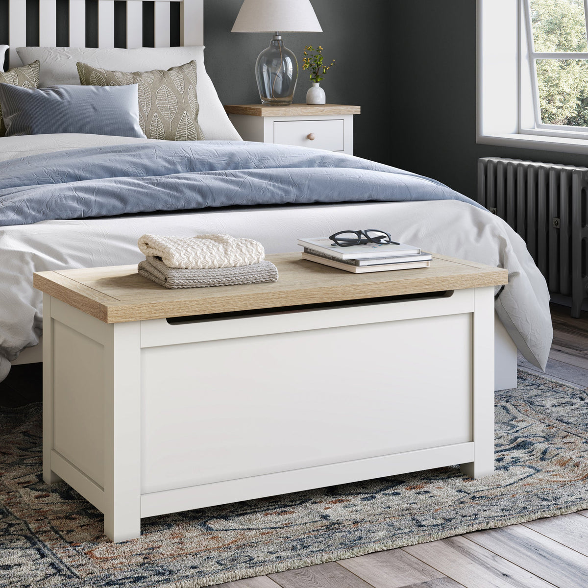 Farro Blanket Box