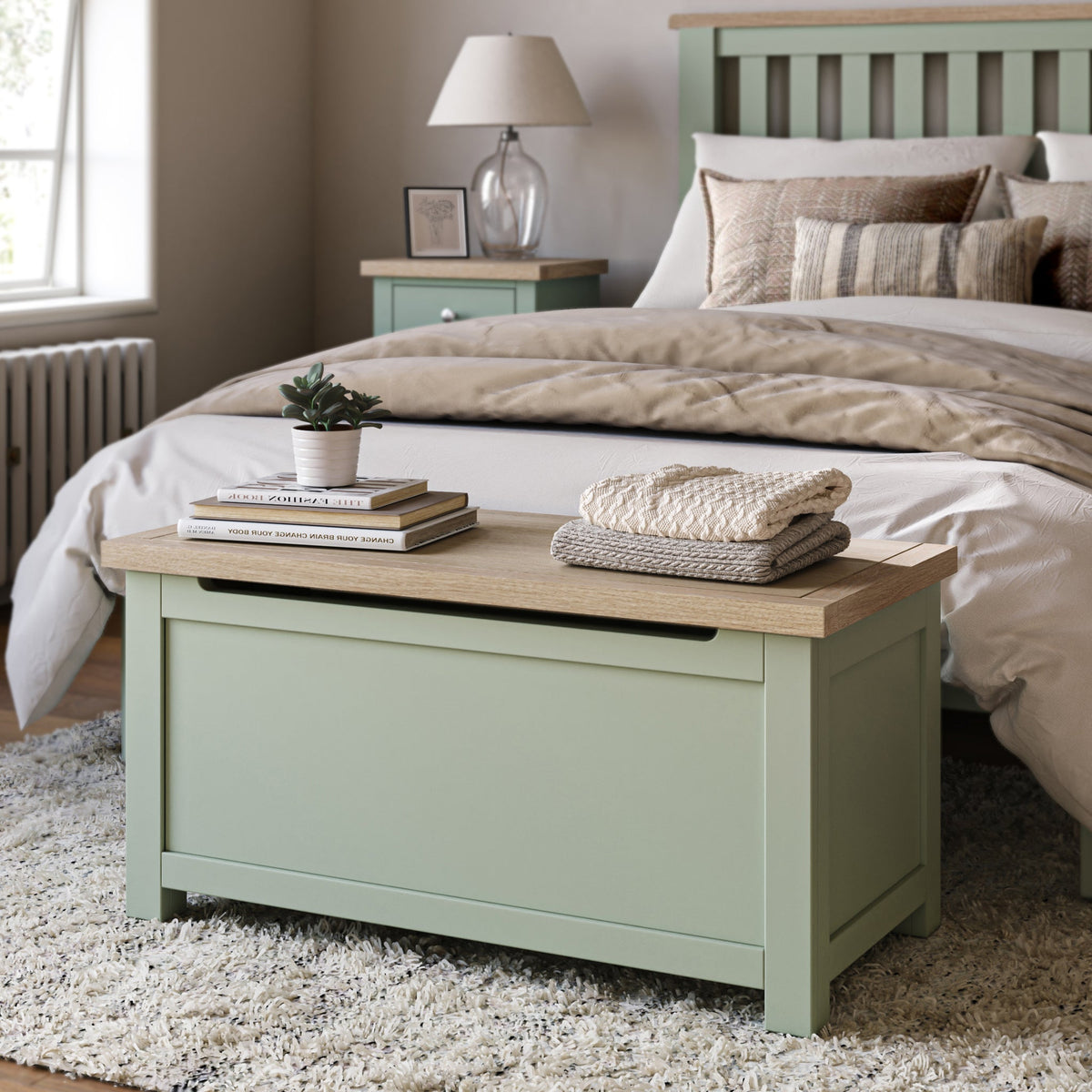 Farro Blanket Box