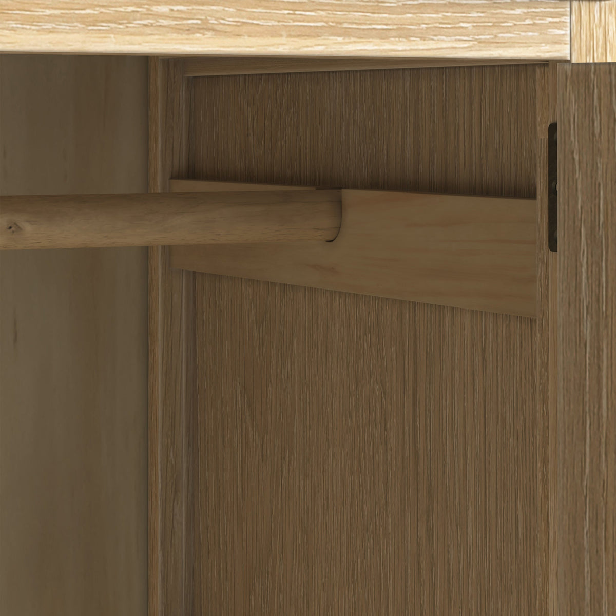 Rutland Oak Triple Wardrobe With 2 Drawers