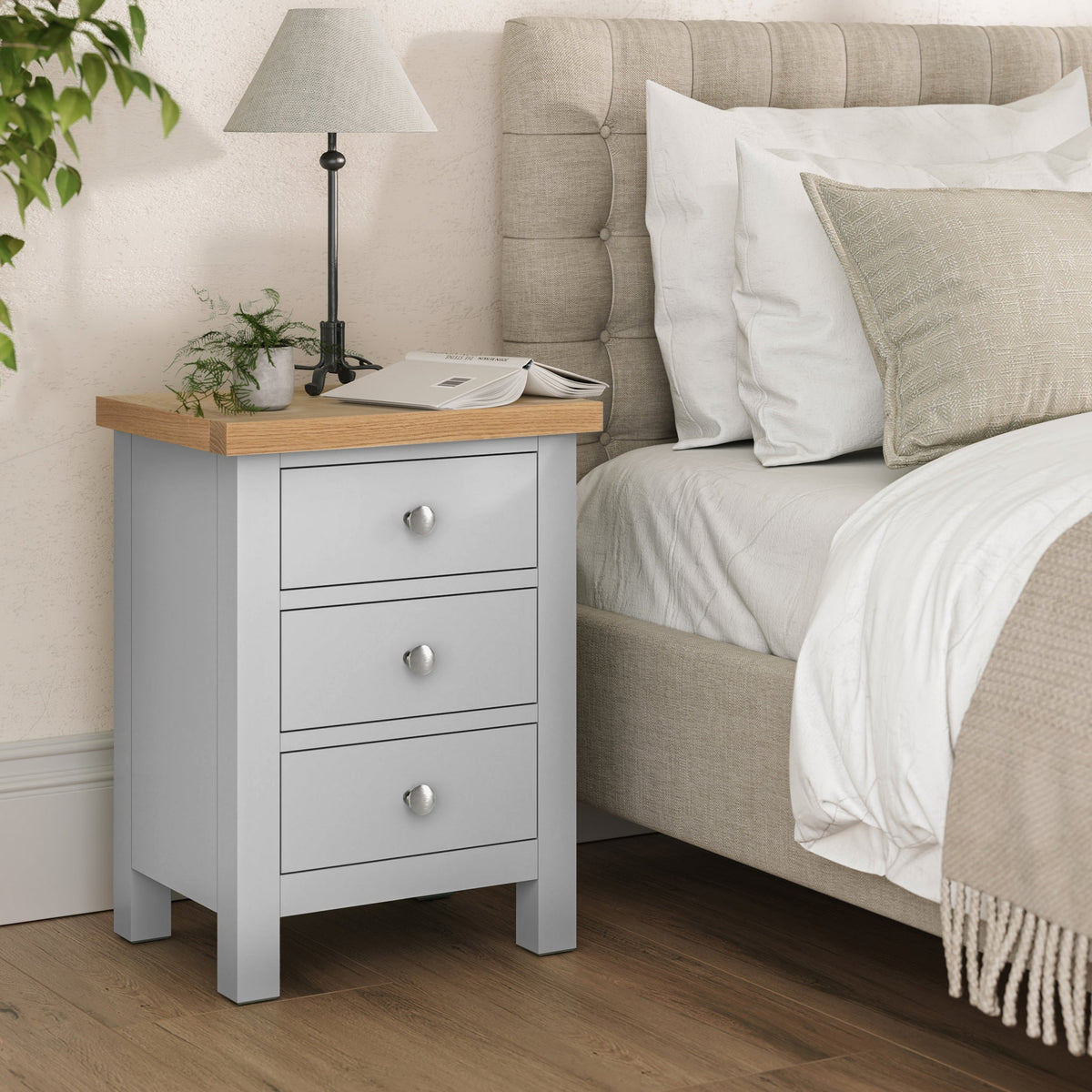 Farro Bedside Table