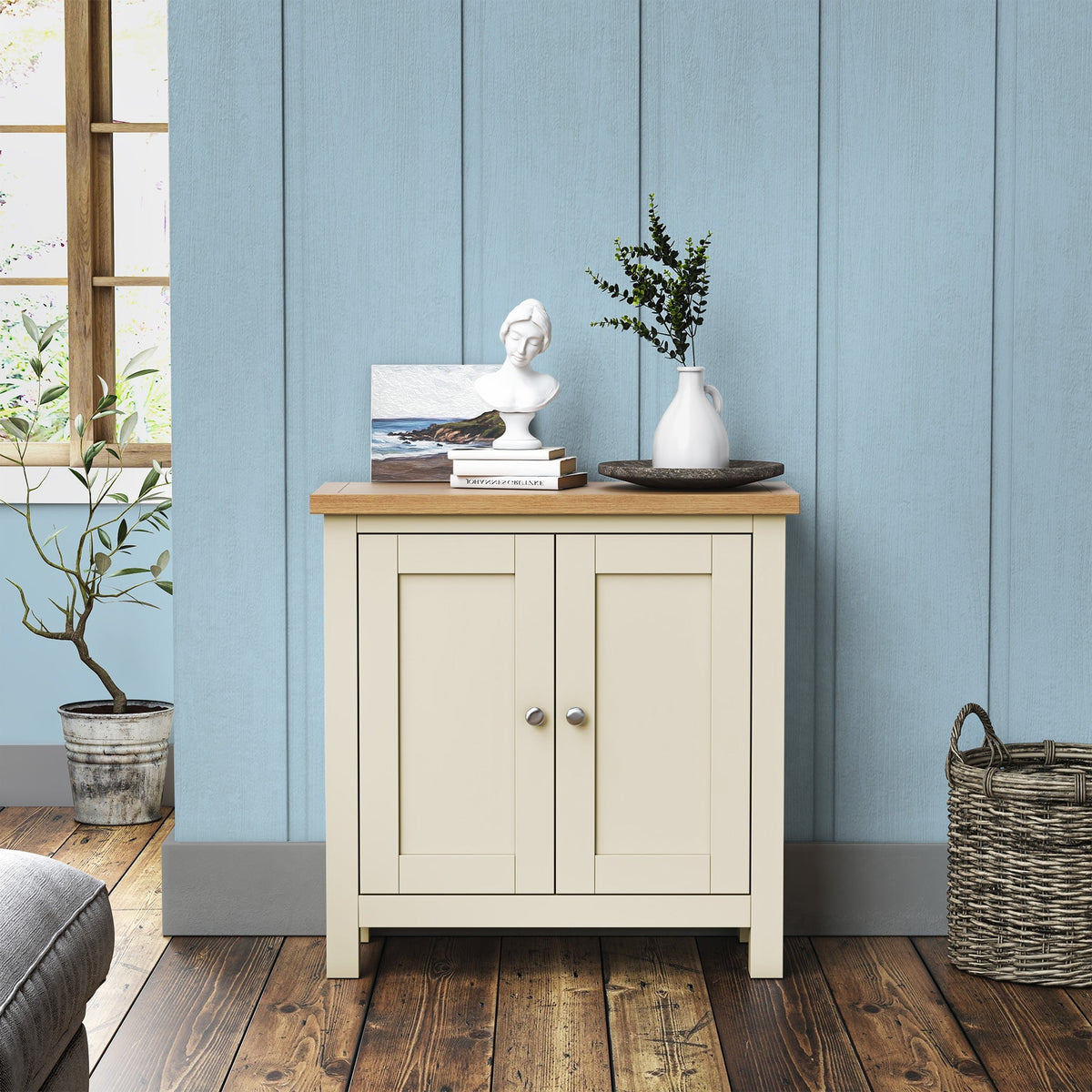 Farro Cupboard