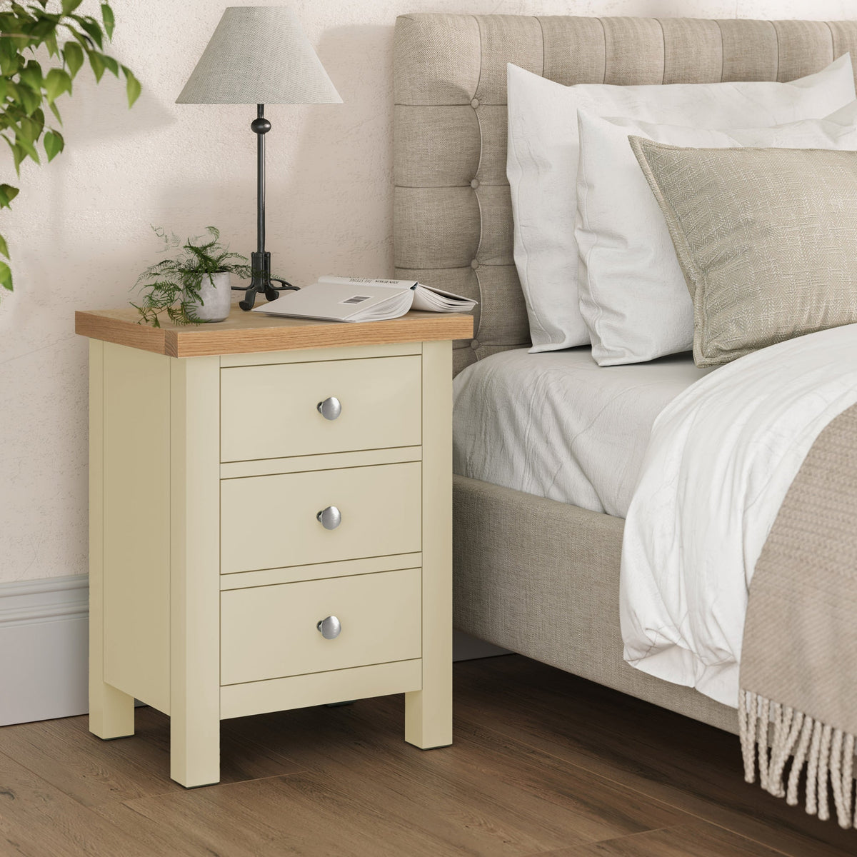 Farro Bedside Table