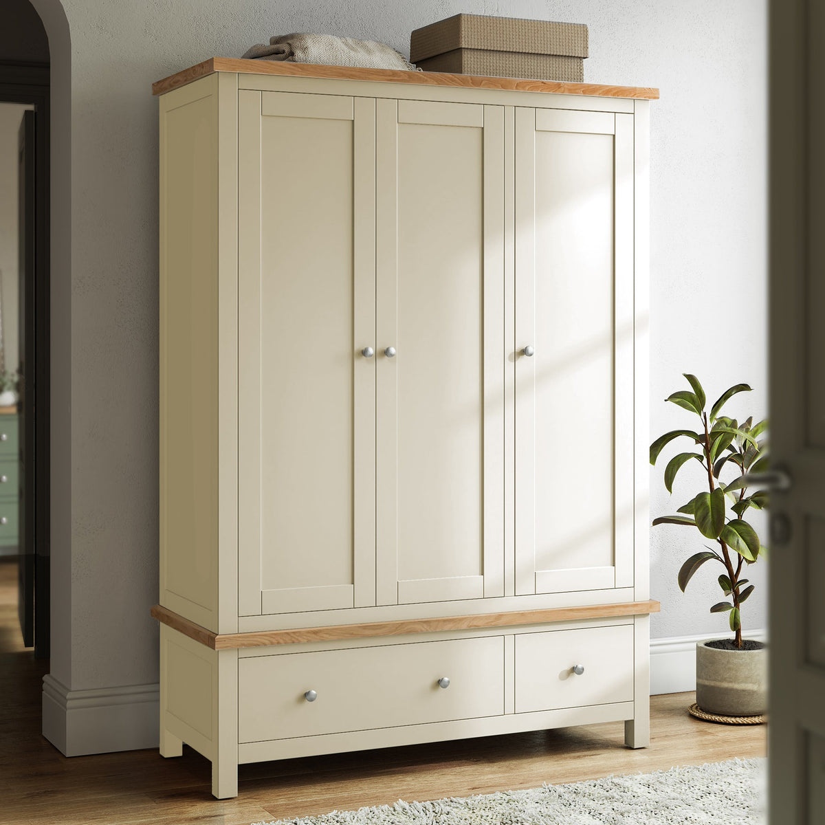 Farro Triple Wardrobe with Drawers