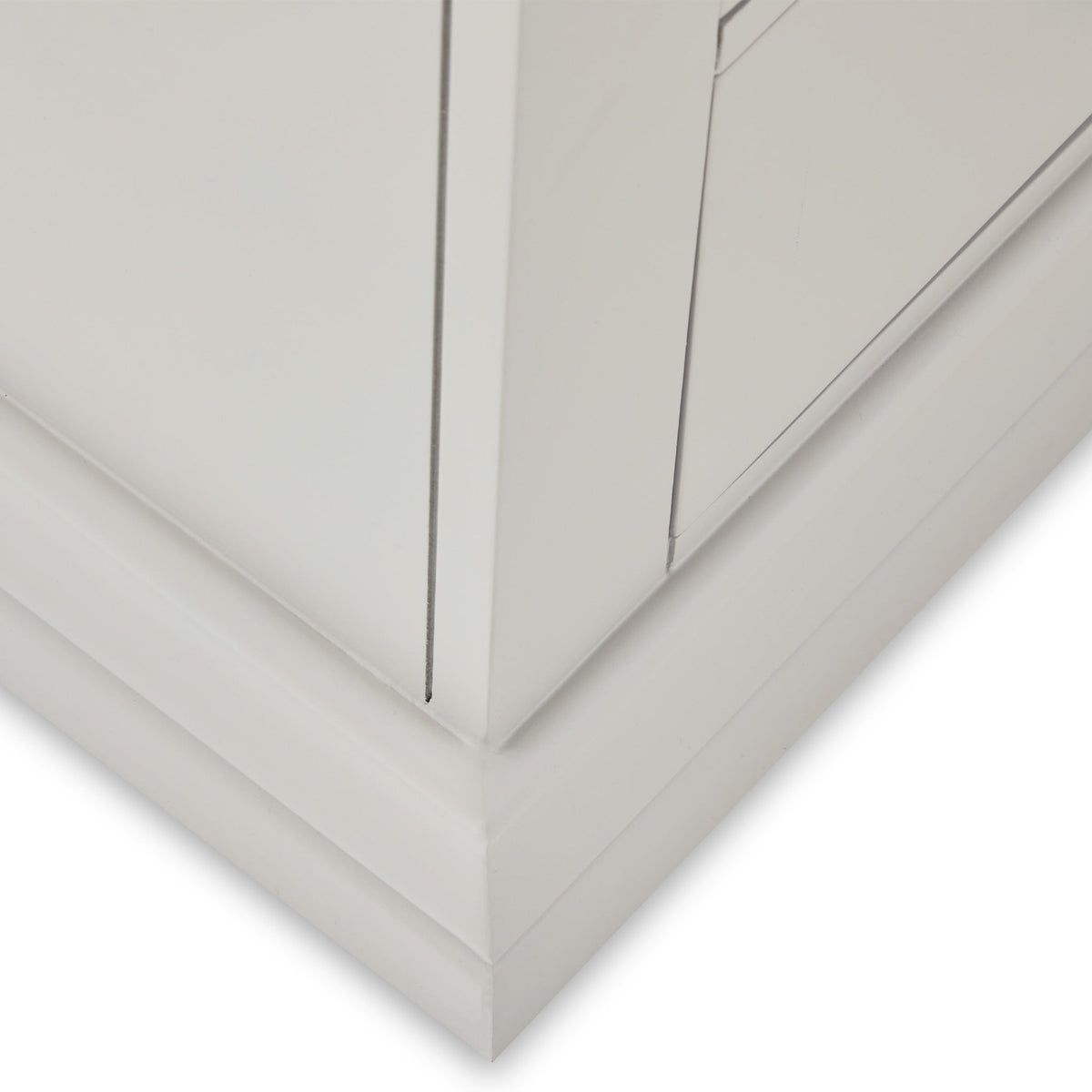 Porter 2 Over 3 Chest of Drawers