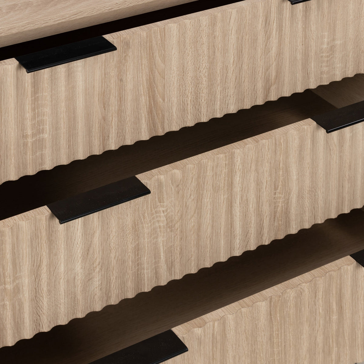 Jakob Oak 3 Drawer Grooved Chest