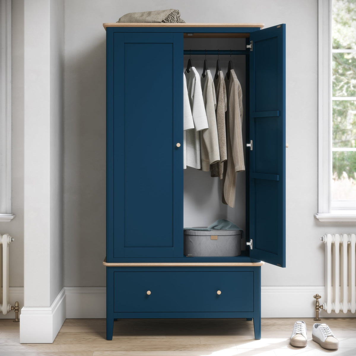Penrose Gents Wardrobe