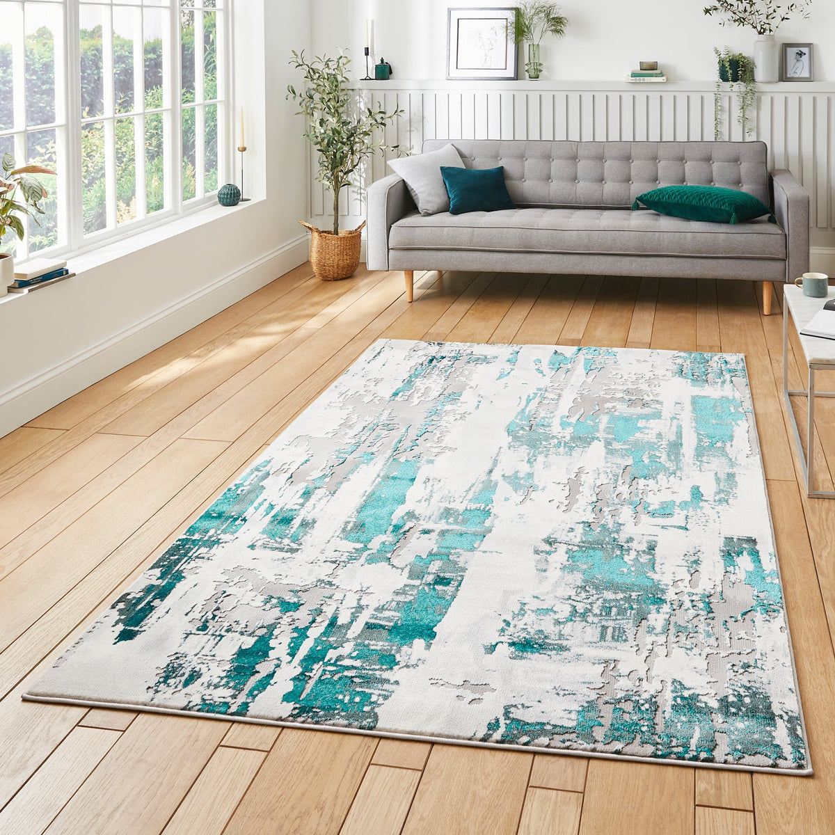 Aldrin Grey Distressed Patterned Rug